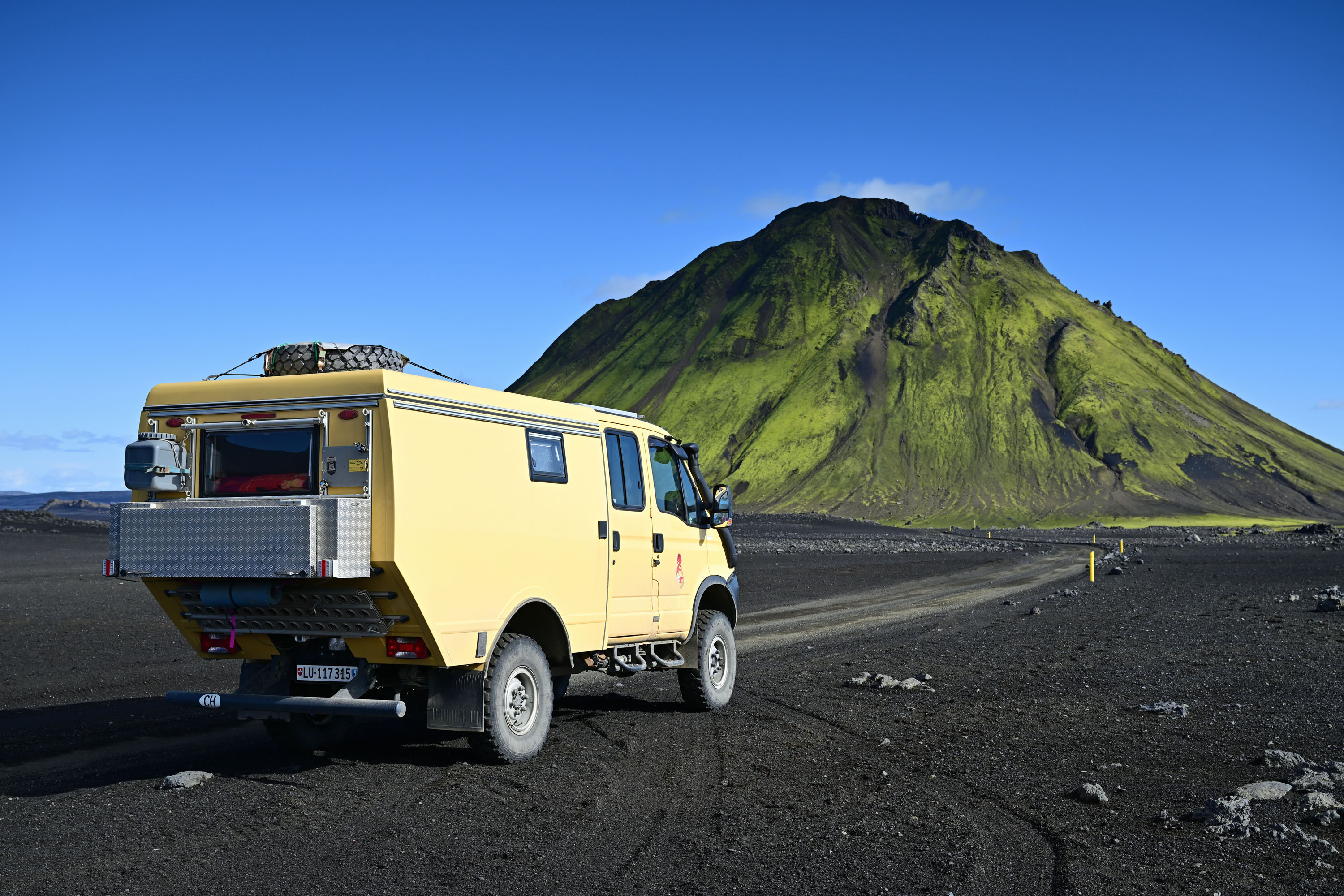 Verkauf Expeditionsfahrzeug Iveco 55S17W Daily 4x4 mit Hubdachkabine von Innovation Campers