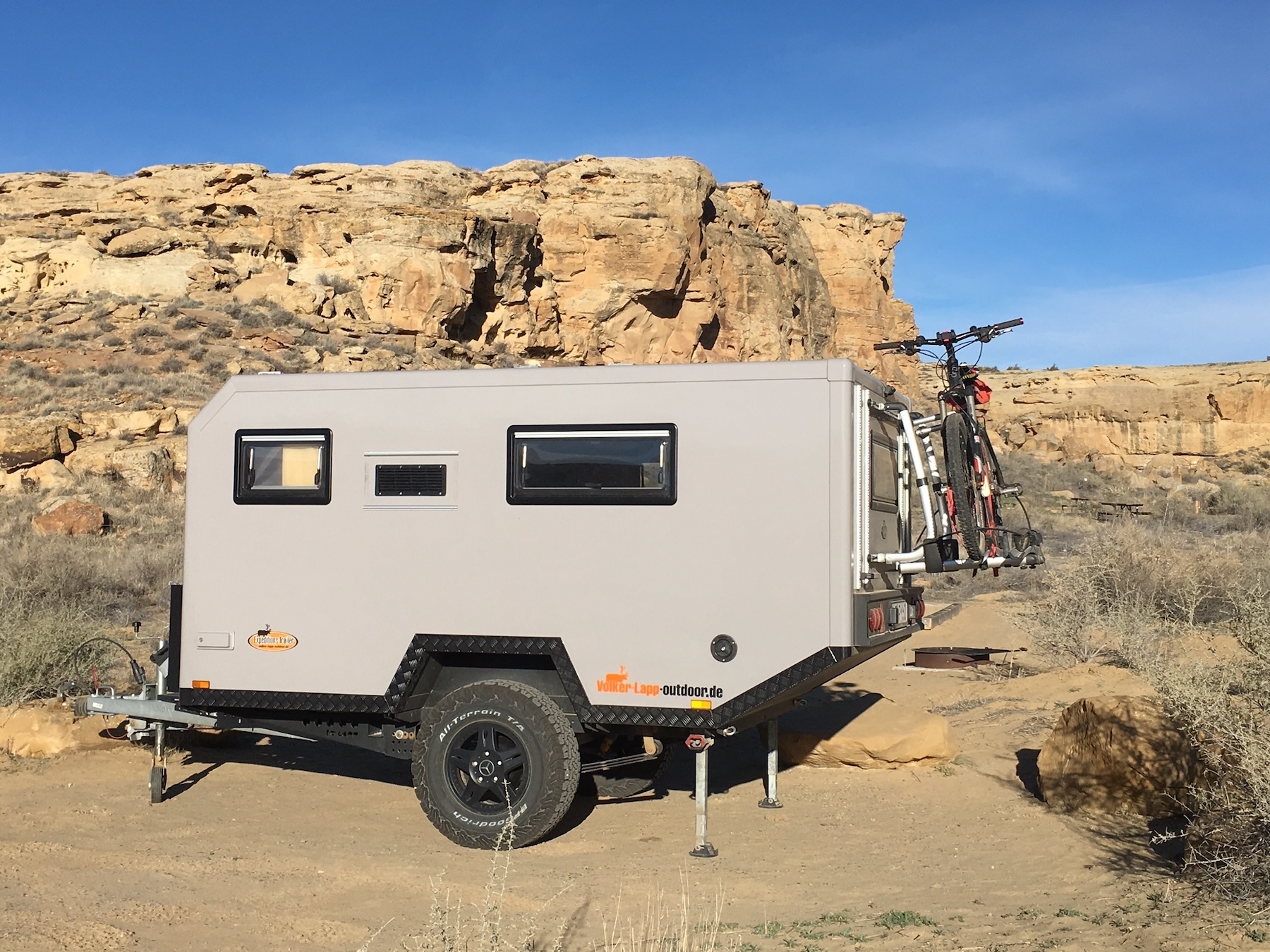 Lapp GAVON 340 Expeditionstrailer Offroad Wohnanhänger