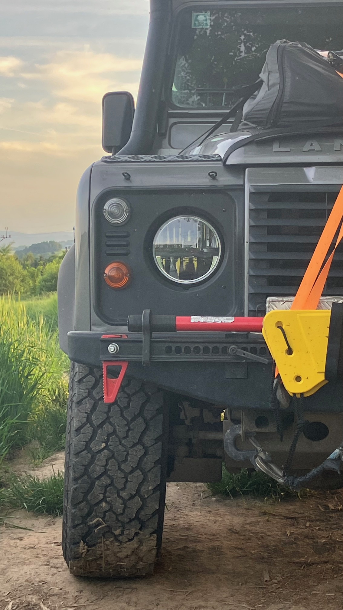 Landrover Defender 110 TD4 Puma completamente convertito/allestito