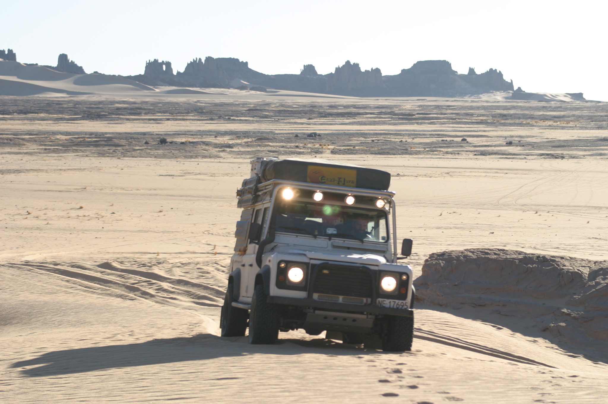 Landrover Defender TD5 110 - Schlüssel umdrehen und abfahren 