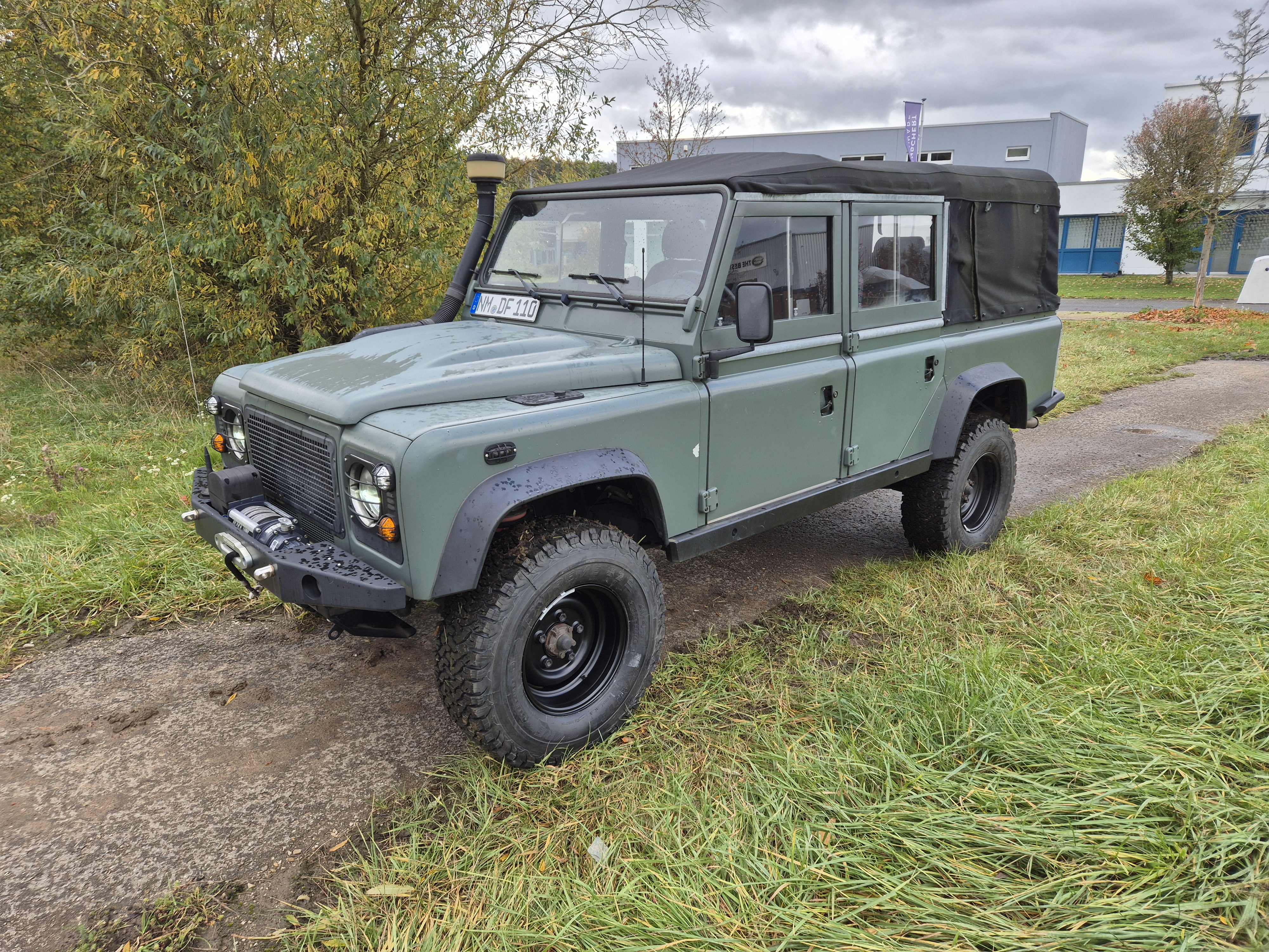 Land Rover Defender 110 TD4 Puma Soft-Top 1.Hand 2015 3.700km 