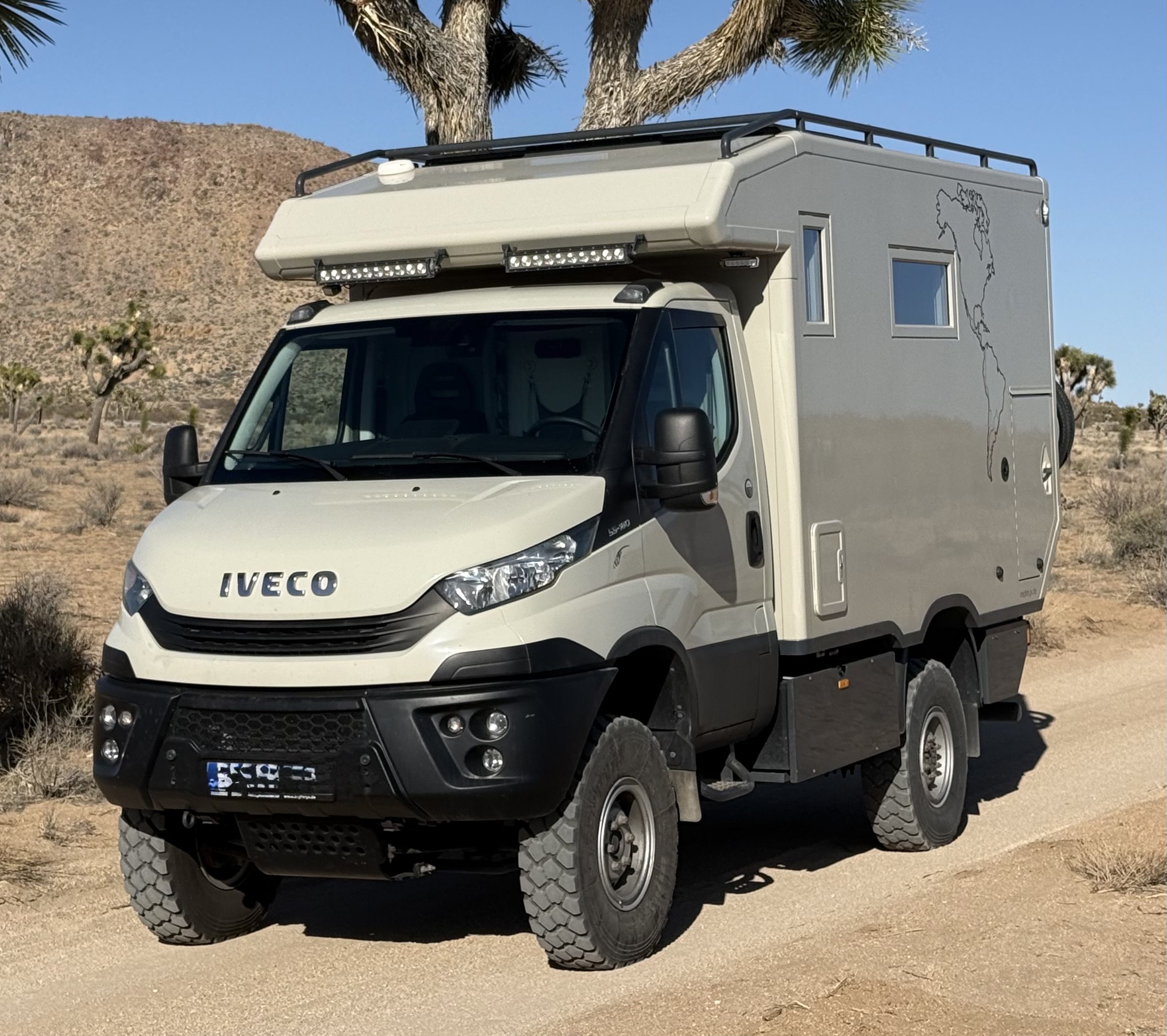 Iveco Daily 4x4, cambio SCAM, cabina da spedizione Exploryx