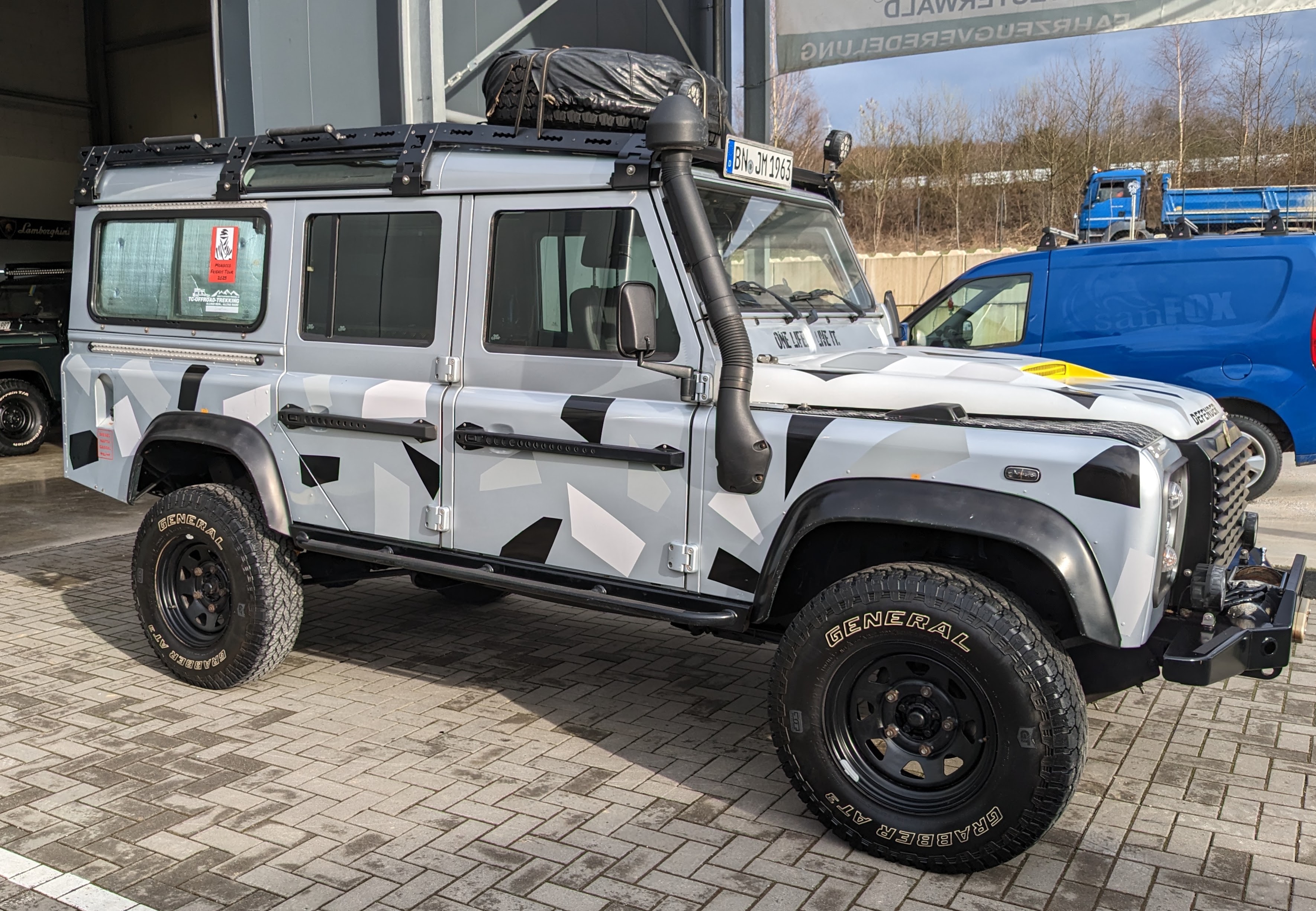 Land Rover Defender 110 TD4 2,4, boîte automatique