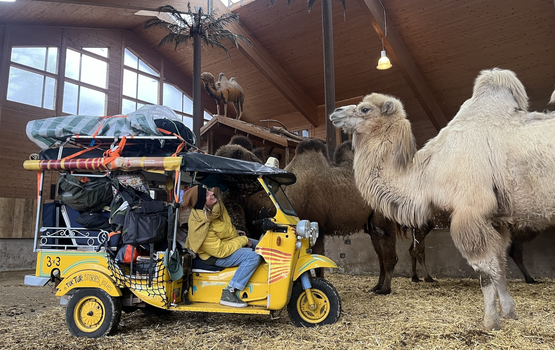 Jolisa: 60 Jahre altes Tuk Tuk. 1000 Pannen und unendlich viel Optimismus.