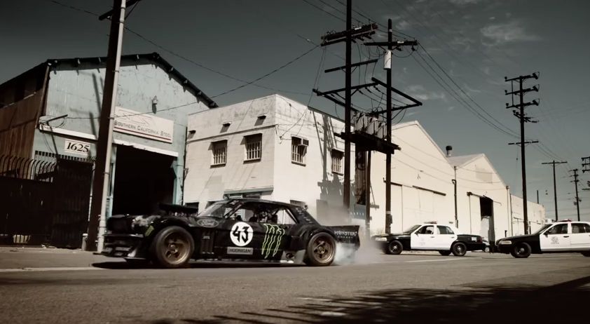 Ken Blocks Gymkhana 7 -  im 1965er Mustang Hoonicorn