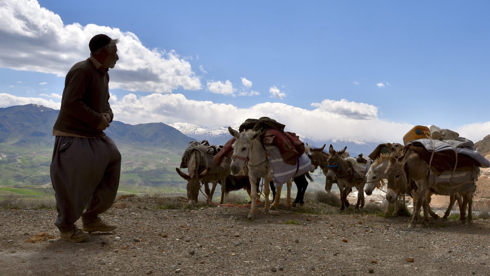 Chaos Tours: Unterwegs mit den Bachtiaren-Nomaden im Zagros-Gebirge