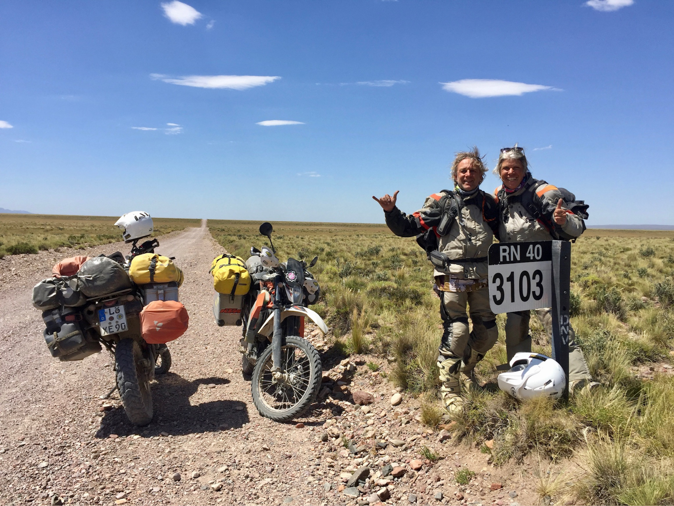 Go with the Flow – Ride2Kite und ihr Leben auf zwei Enduros