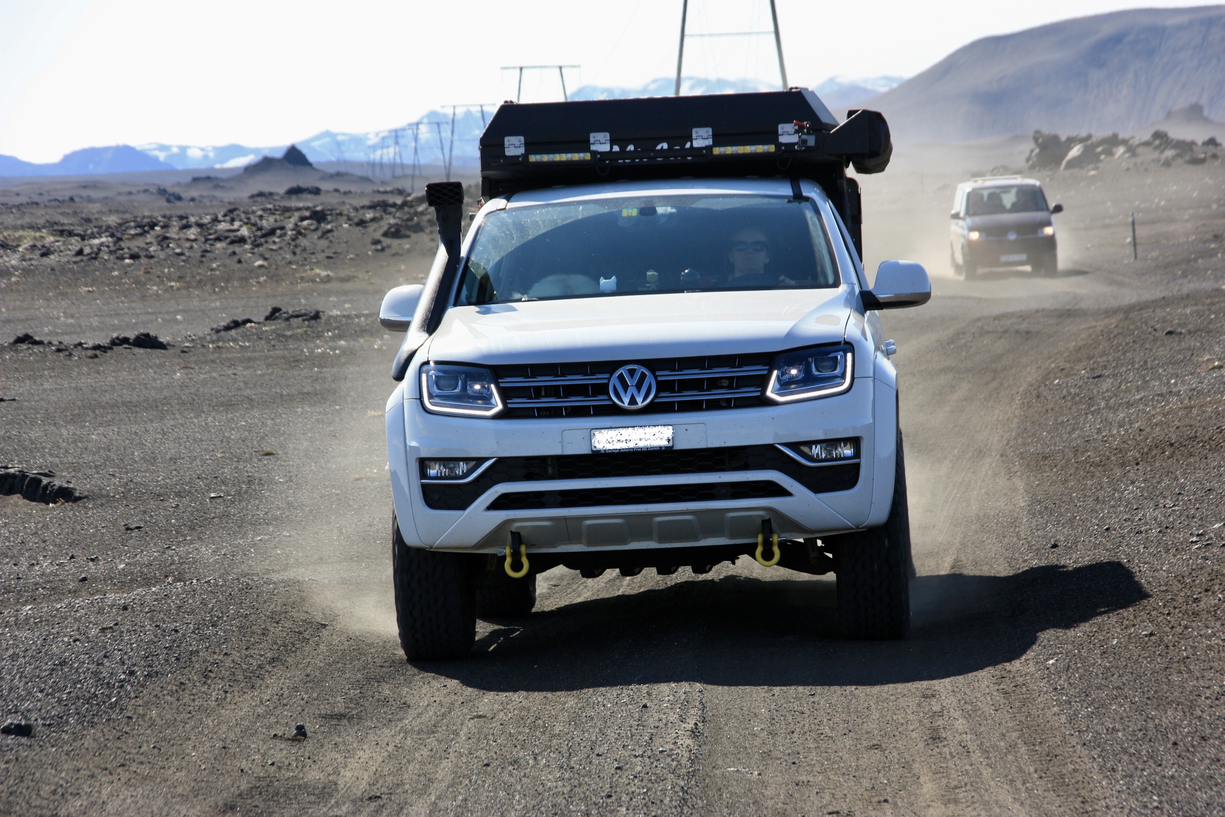 VW Amarok 3.0 TDI (2017) mit AluCab Canopy Camper zu verkaufen