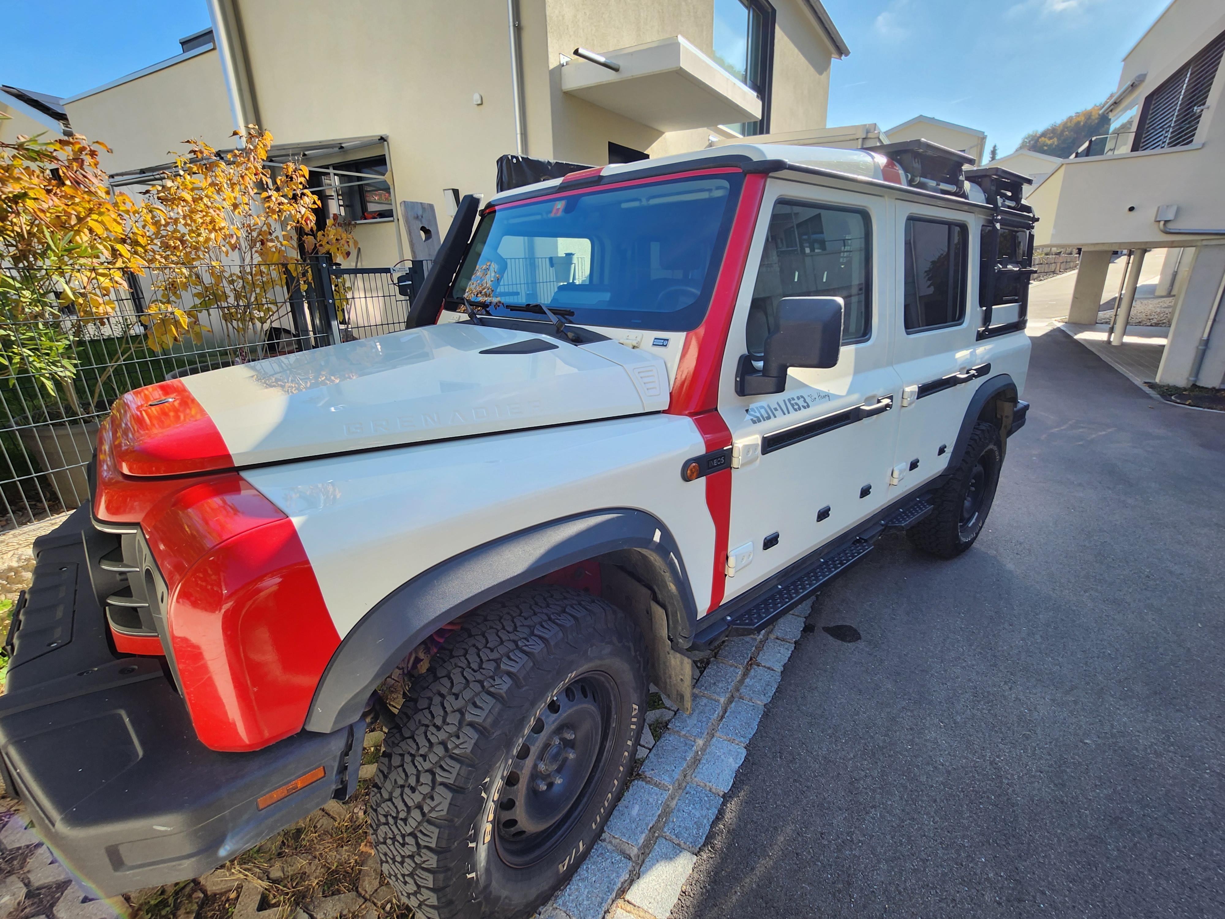 Ineos Grenadier Trailmaster mit 3 Sperren, Seilwinde und vieles mehr ...