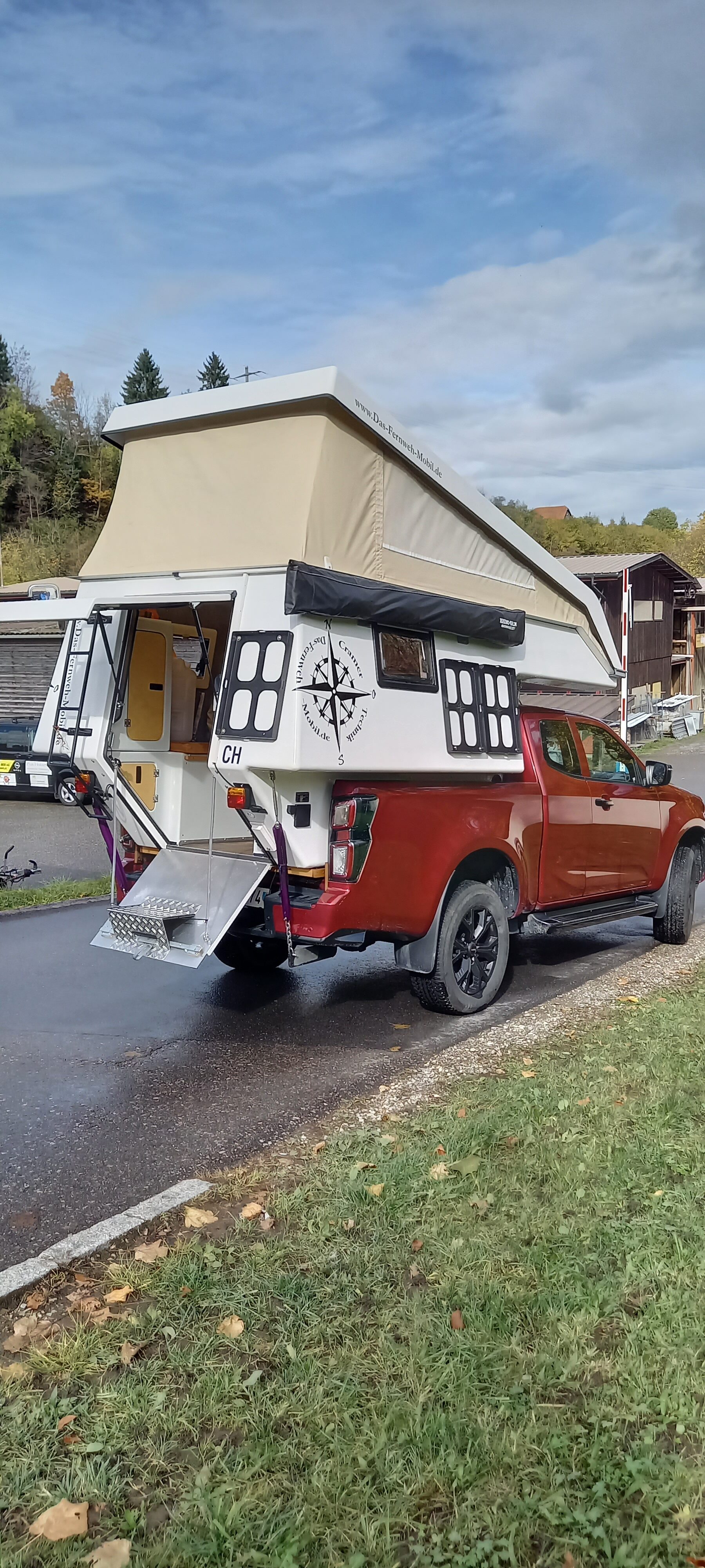 Isuzu mit Wohnkabine