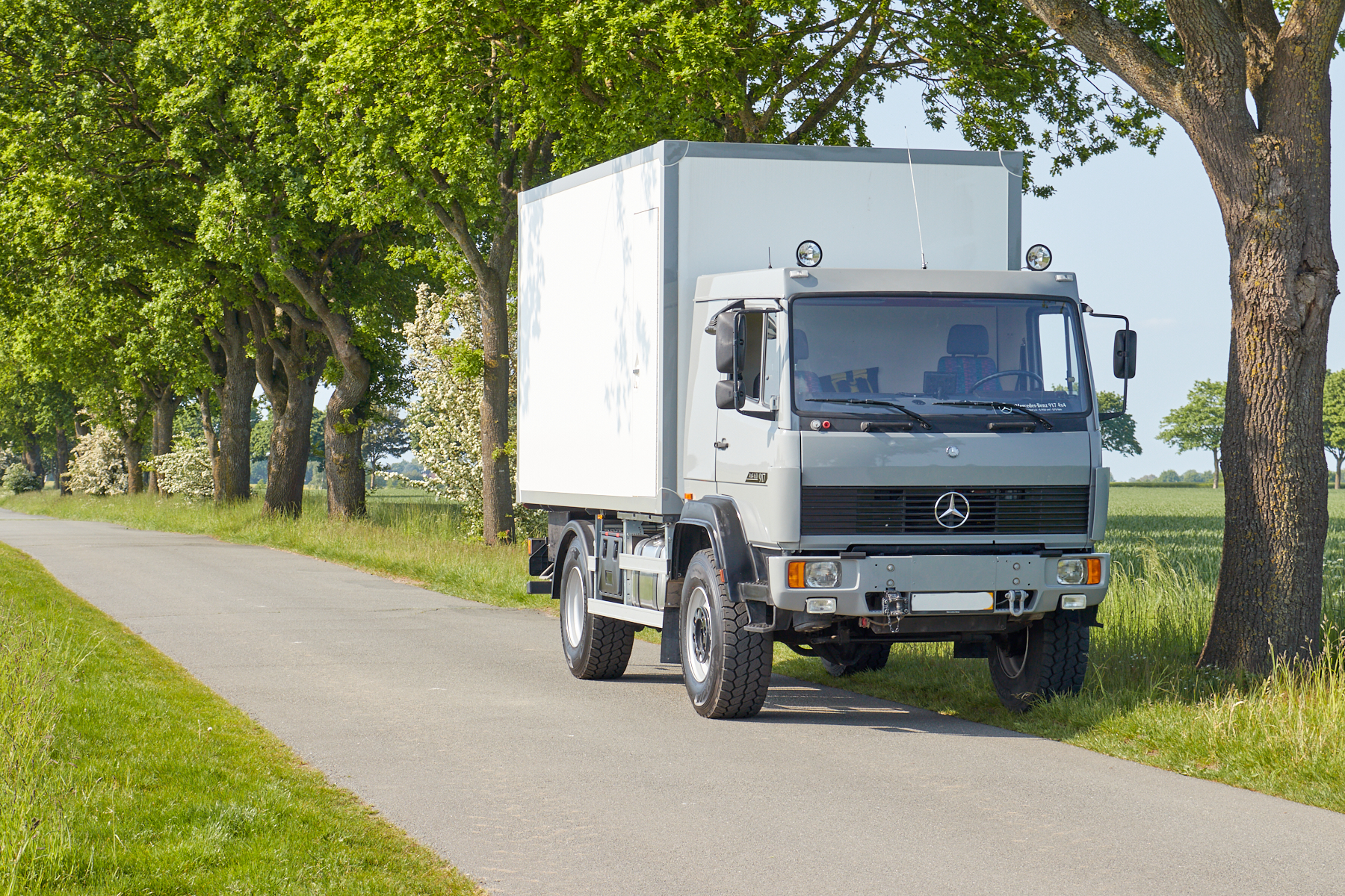 Mercedes 917 4x4 6.0 - Expeditionsmobil - EURO 2 OM 366 LA - LN2